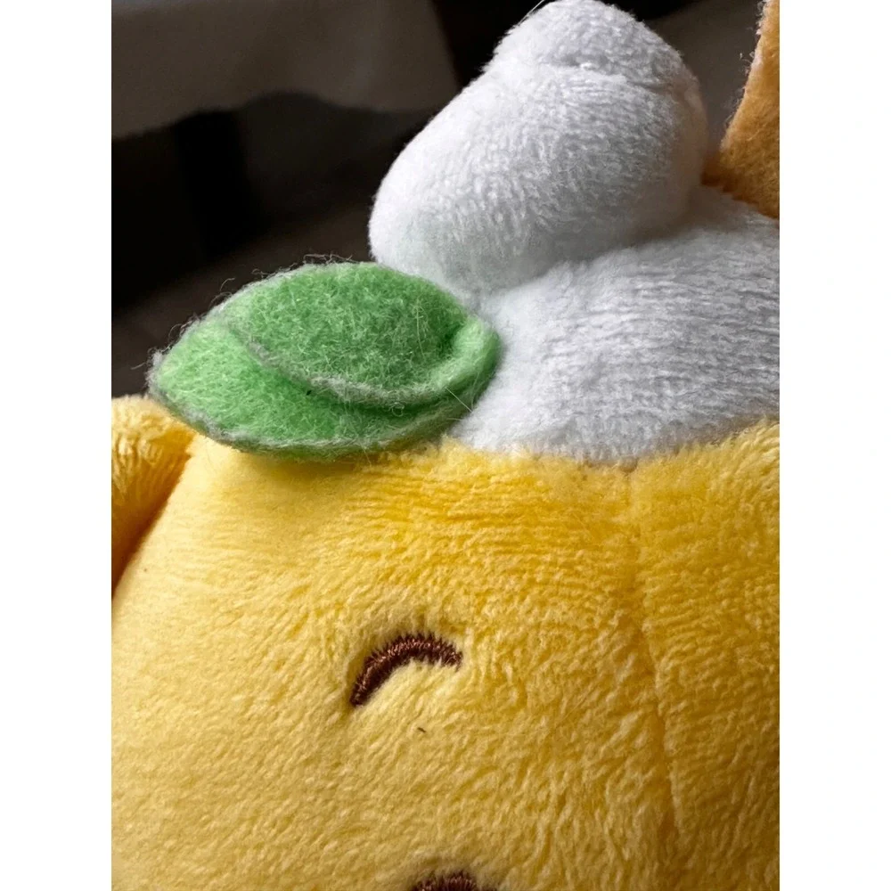 Disney Munchling Winnie‎ the Pooh Lemon Mint Shaved Ice plush Target Exclusive.
